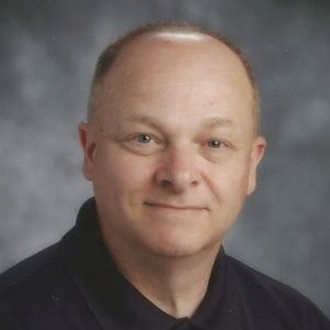 Meet your Posher, Dennis